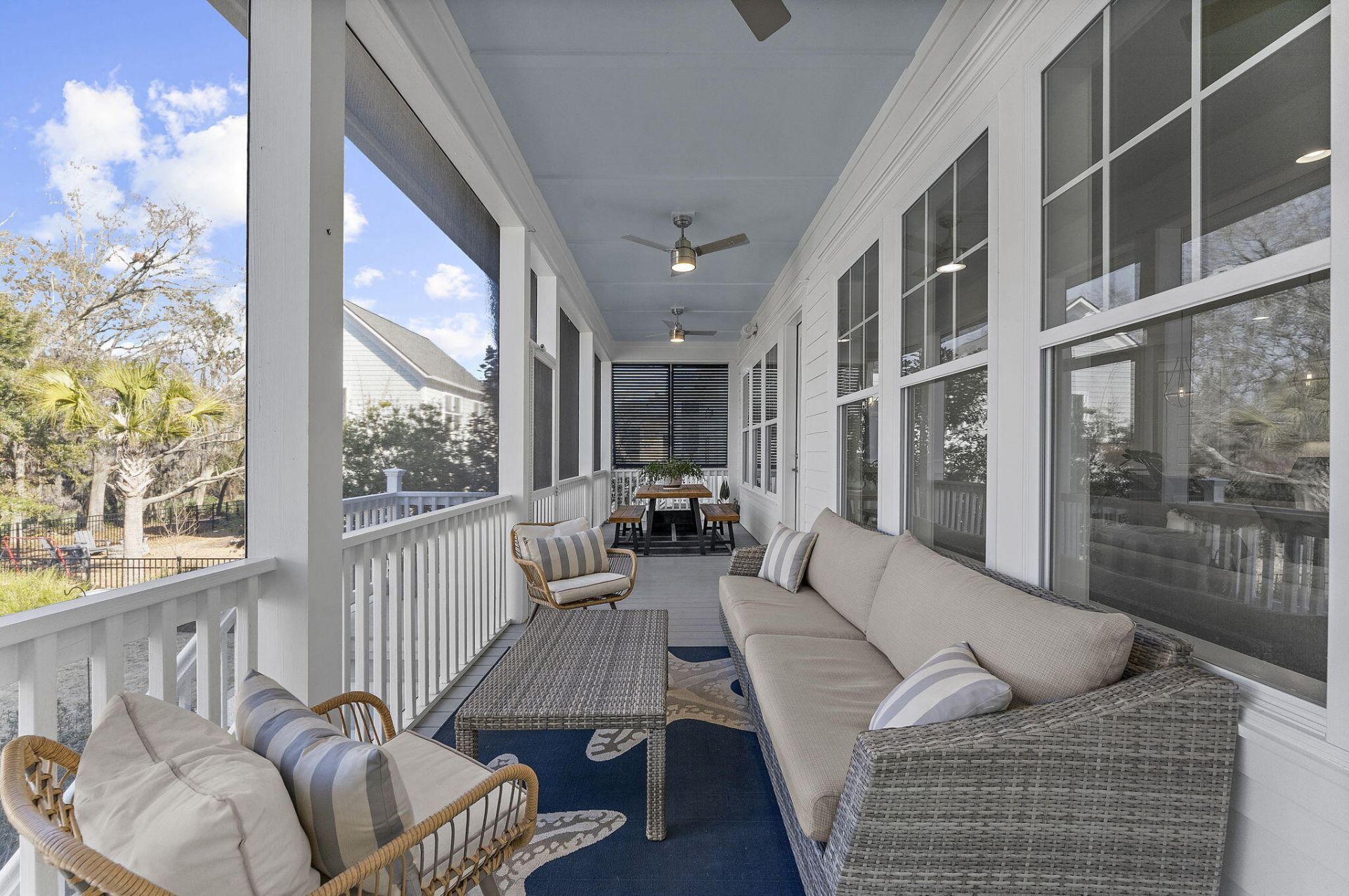 1636 Oak Leaf Street Photo 9