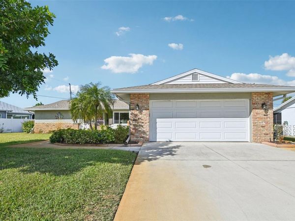 101 ALGIERS DRIVE, VENICE, FL 34293