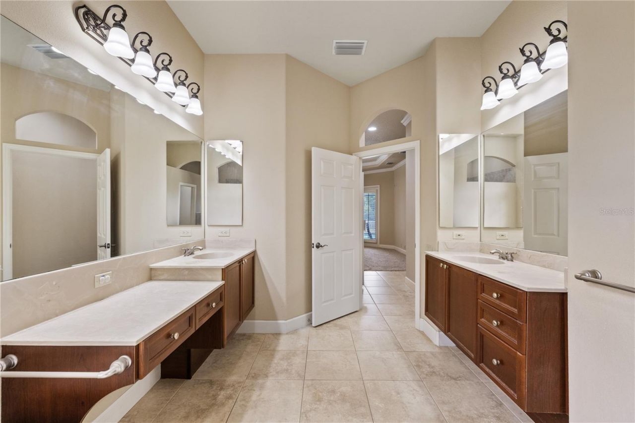 3015 Lynwood Court, Land O Lakes, FL 34638 Photo