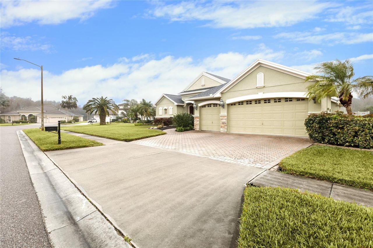 3015 Lynwood Court, Land O Lakes, FL 34638 Photo