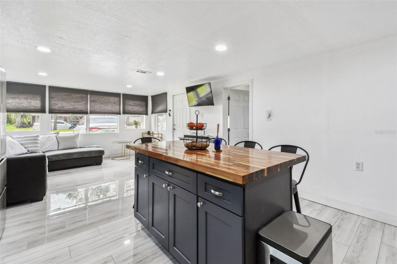 1929 W Highland Street, Lakeland, FL 33815 Photo