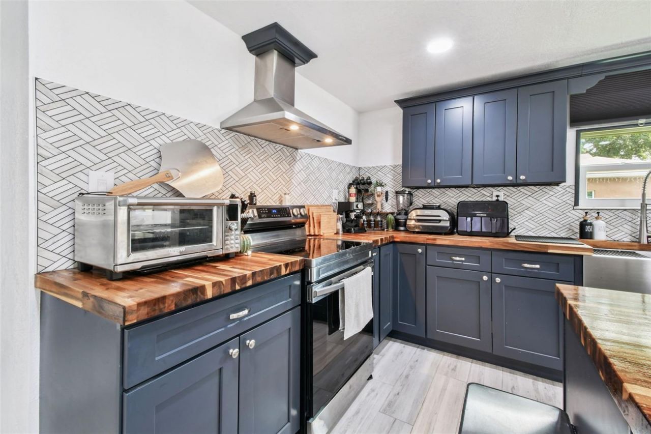 1929 W Highland Street, Lakeland, FL 33815 Photo