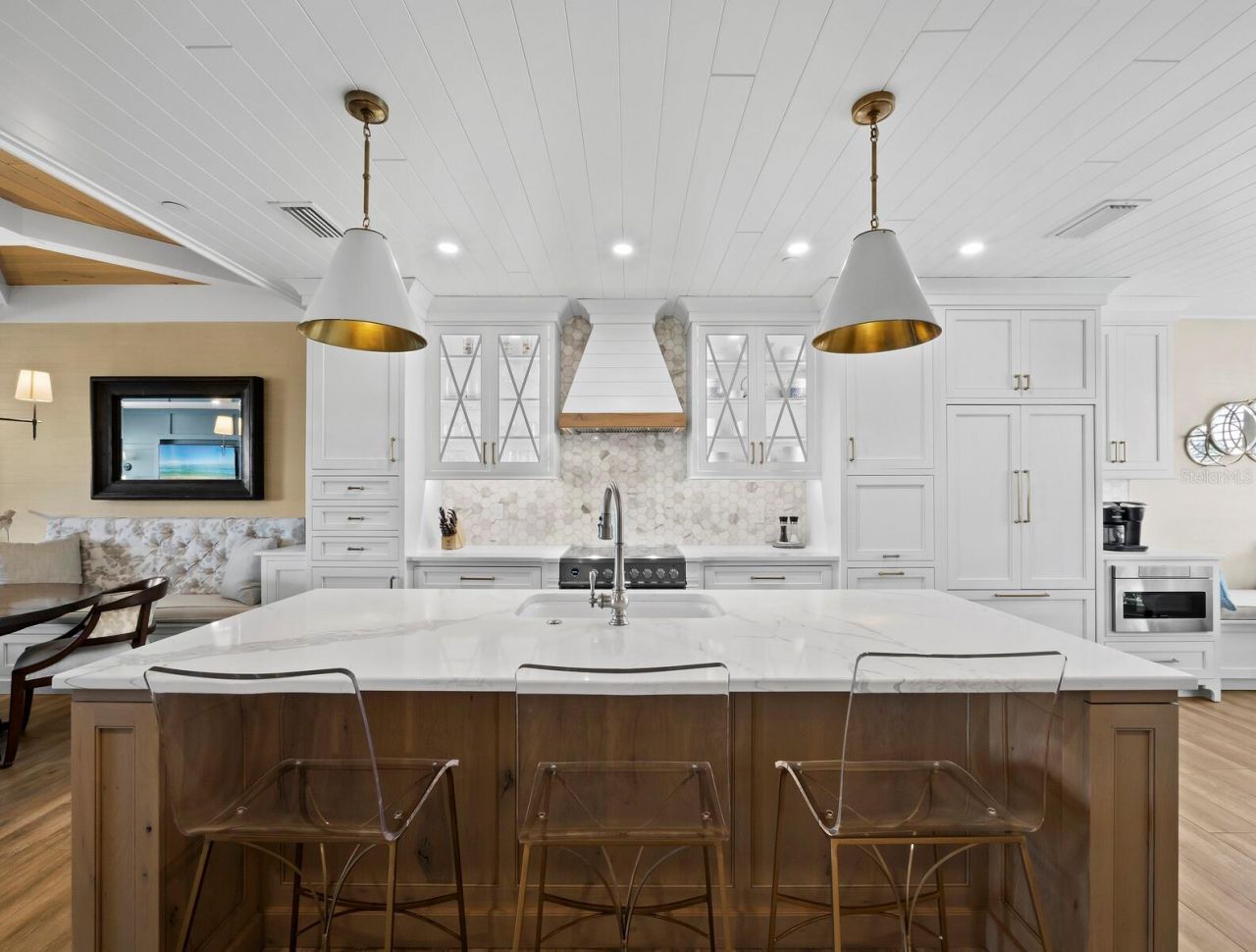 1918 Harbourside Drive, Unit 902, Longboat Key, FL 34228 Photo