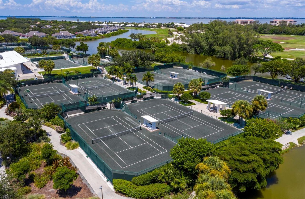 1918 Harbourside Drive, Unit 902, Longboat Key, FL 34228 Photo