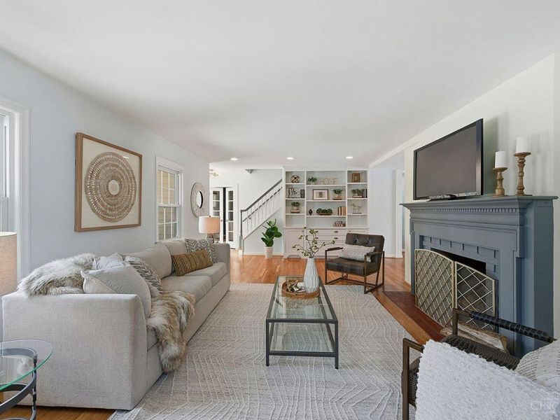 6602 Miami Bluff, Mariemont, OH 45227 Photo 11