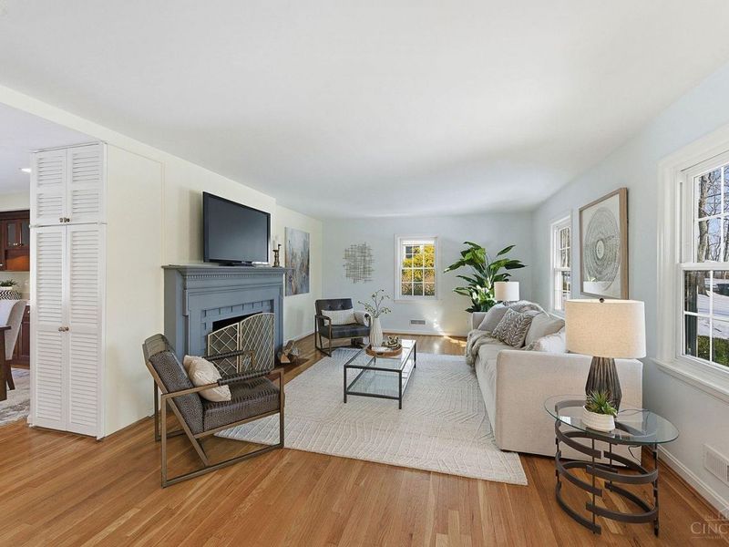 6602 Miami Bluff, Mariemont, OH 45227 Photo 13