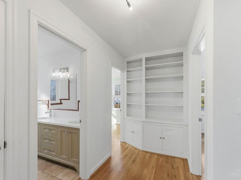 6602 Miami Bluff, Mariemont, OH 45227 Photo 28