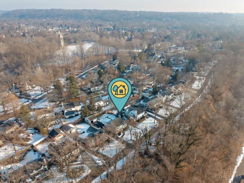 6602 Miami Bluff, Mariemont, OH 45227 Photo 4