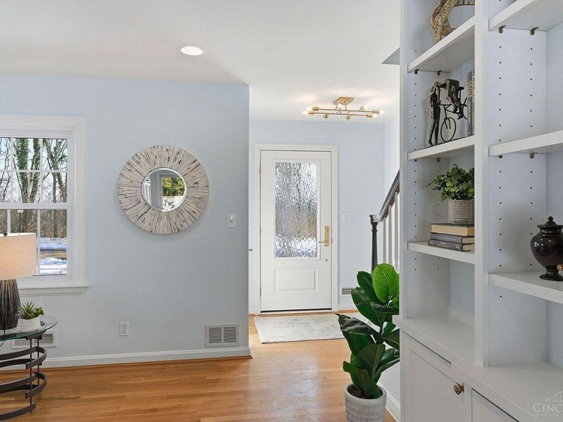 6602 Miami Bluff, Mariemont, OH 45227 Photo 9