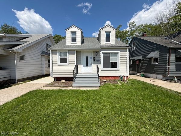 17409 Mapleboro Avenue, Maple Heights, OH 44137