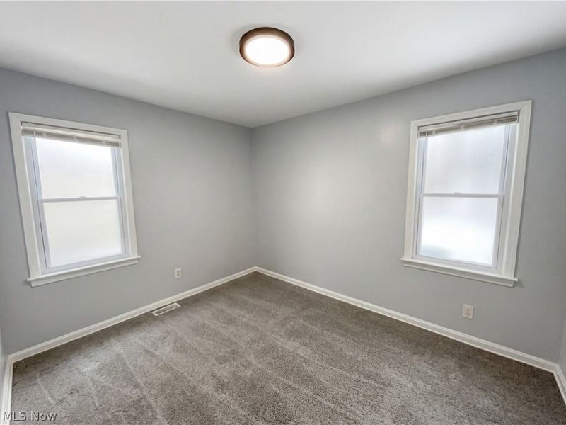 17409 Mapleboro Avenue, Maple Heights, OH 44137 Photo 4