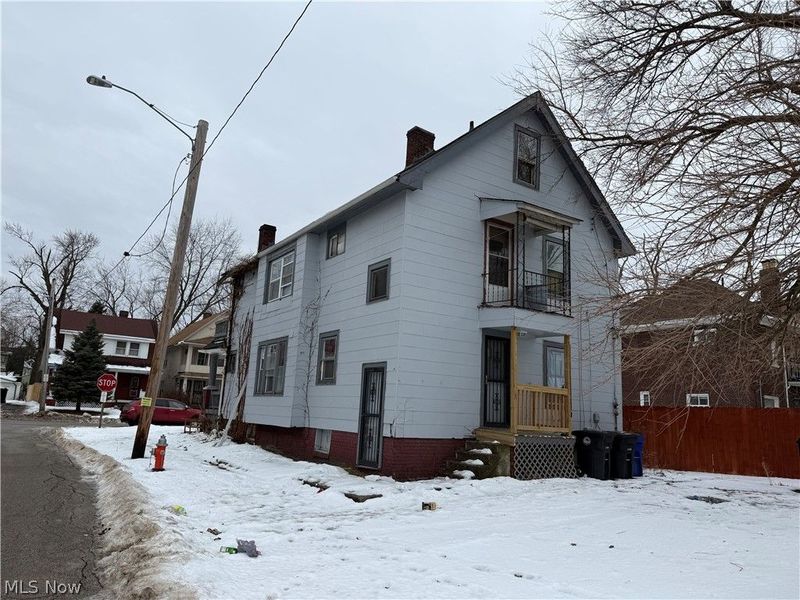 14205 Idarose Avenue, Cleveland, OH 44110 Photo 3
