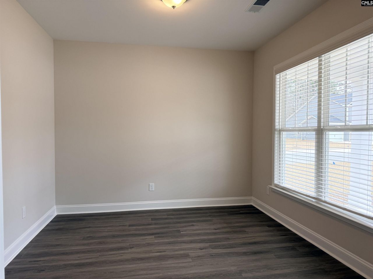 102 Andover Way Photo 13