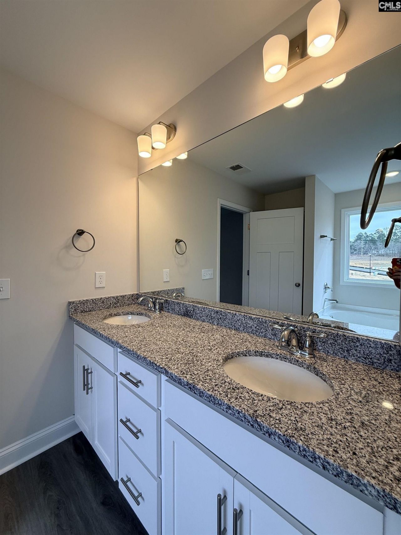 102 Andover Way Photo 44