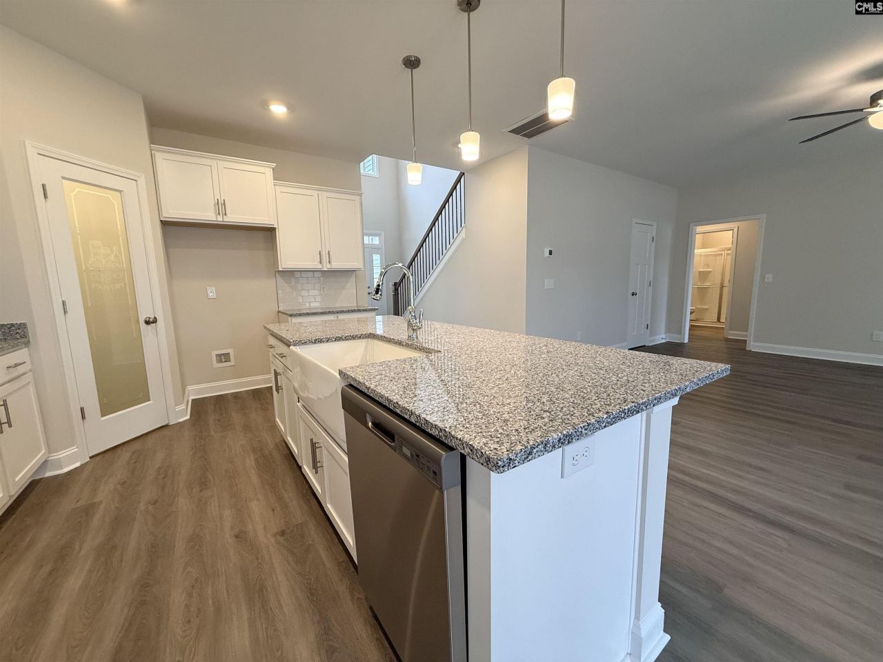 102 Andover Way Photo 59