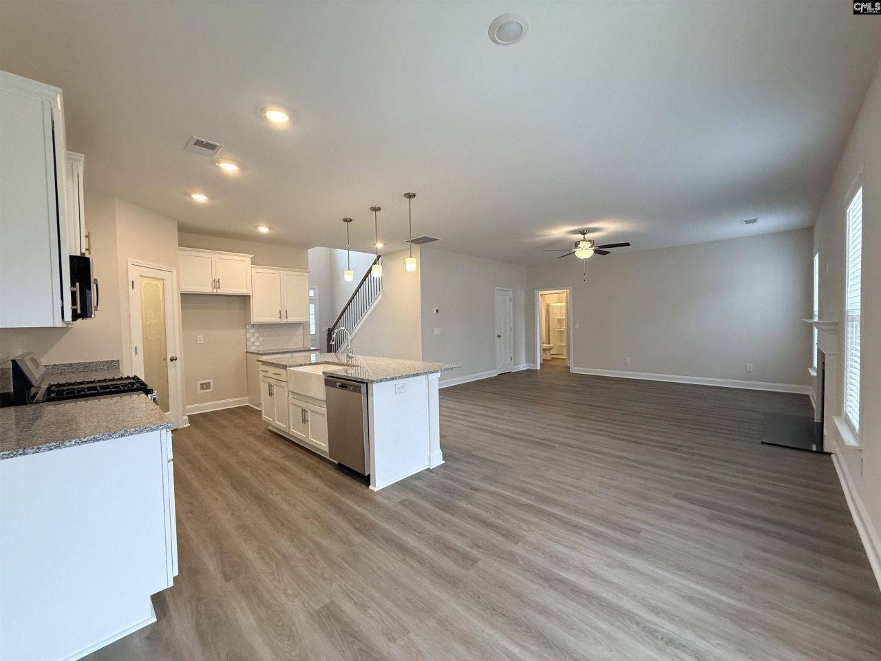 102 Andover Way Photo 61