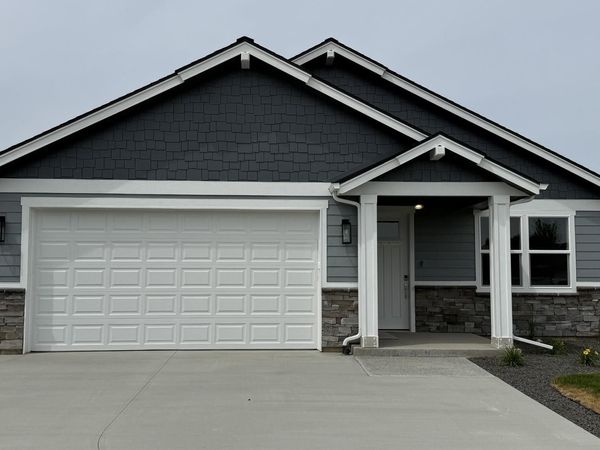 1255 N HIGH DESERT Dr, Deer Park, WA 99006