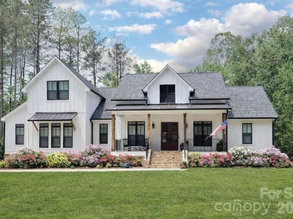 9729-B Flowes Store Road, Unit 2, Midland, NC 28107