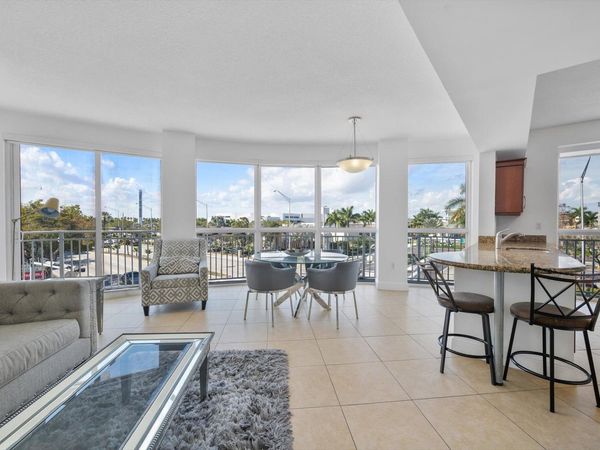 7270 SW 88th Street, Unit B203, Miami, FL 33156