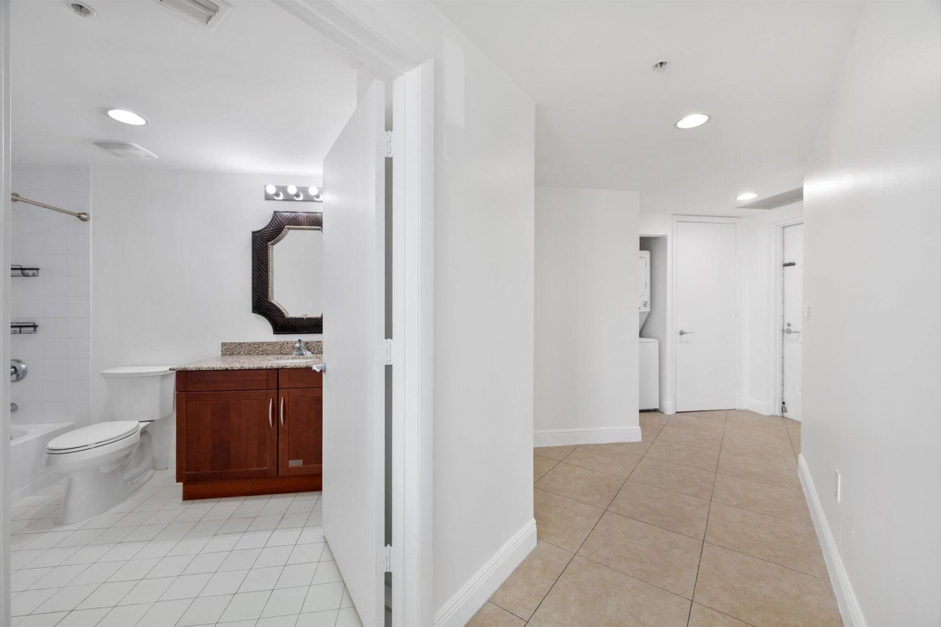 7270 SW 88th Street, Unit B203, Miami, FL 33156 Photo