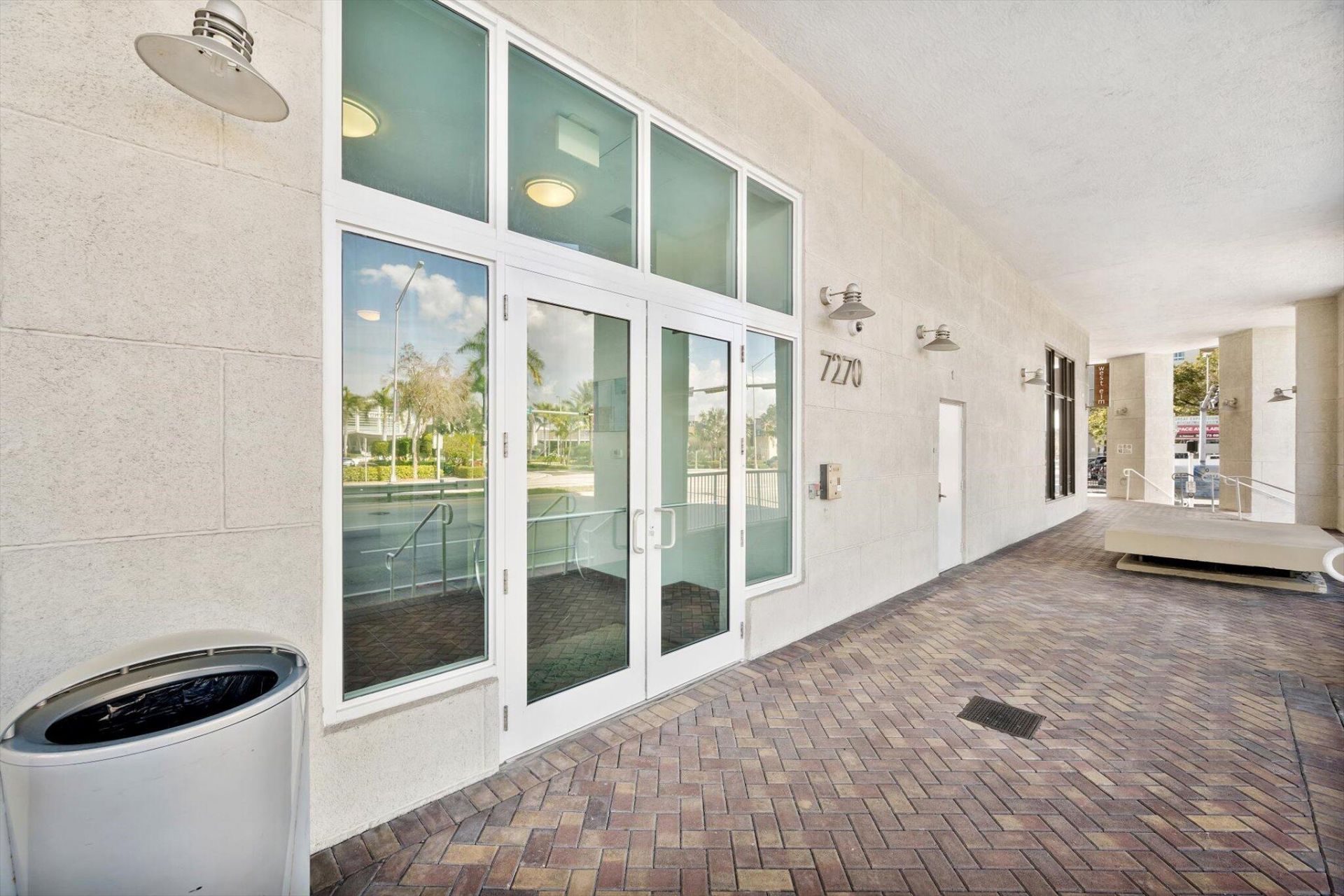 7270 SW 88th Street, Unit B203, Miami, FL 33156 Photo