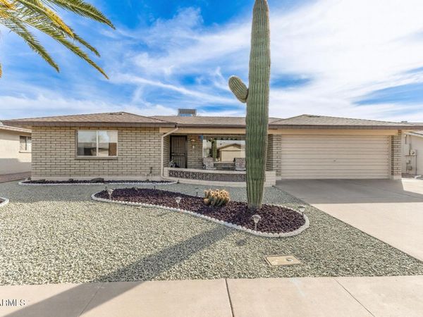 4045 E CAPRI Avenue, Mesa, AZ 85206