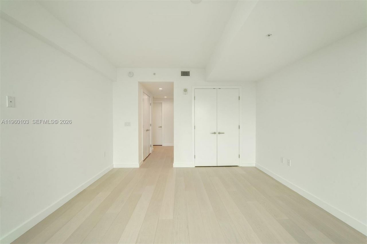 9201 E Bay Harbor Dr , Unit 501, Bay Harbor Islands, FL 33154 Photo