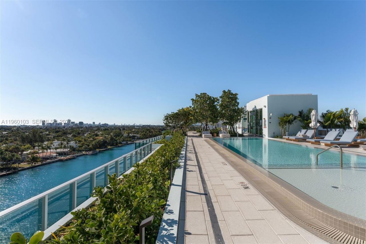 9201 E Bay Harbor Dr , Unit 501, Bay Harbor Islands, FL 33154 Photo