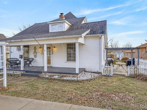 210 Patterson Street, Farmington, MO 63640