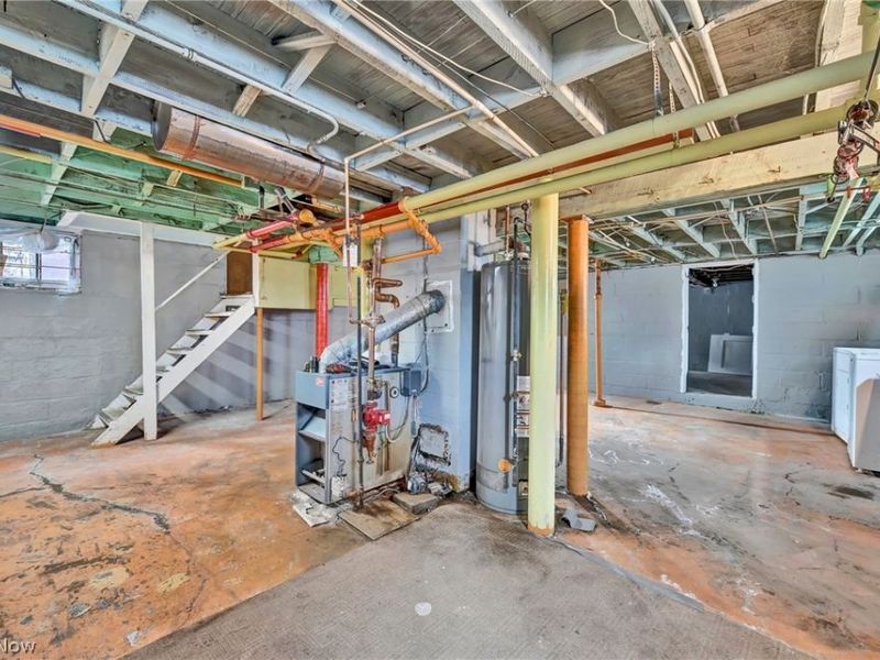 9607 Fuller Avenue, Cleveland, OH 44104 Photo 24