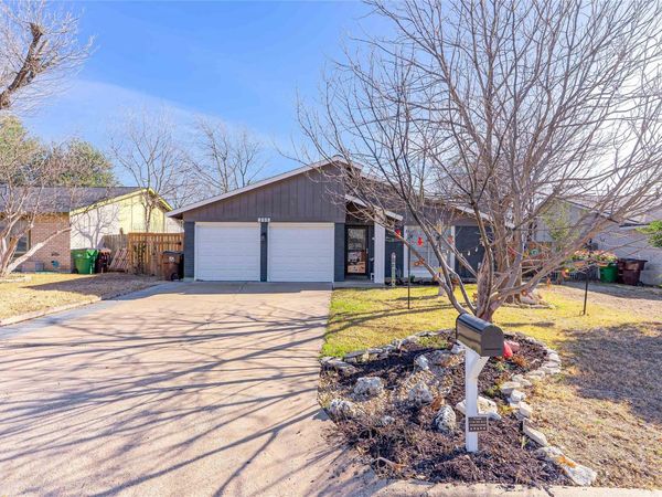 1904 Cameo DR, Round Rock, TX 78664