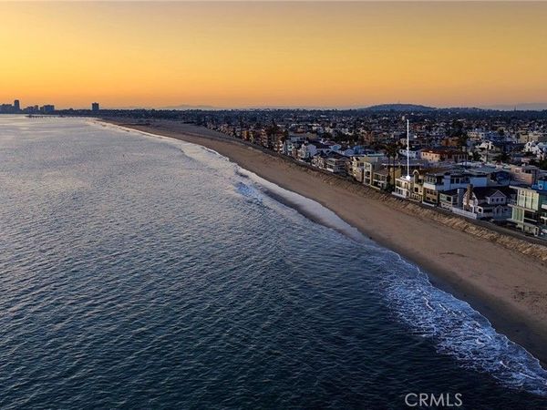 10 66th Place, Long Beach, CA 90803