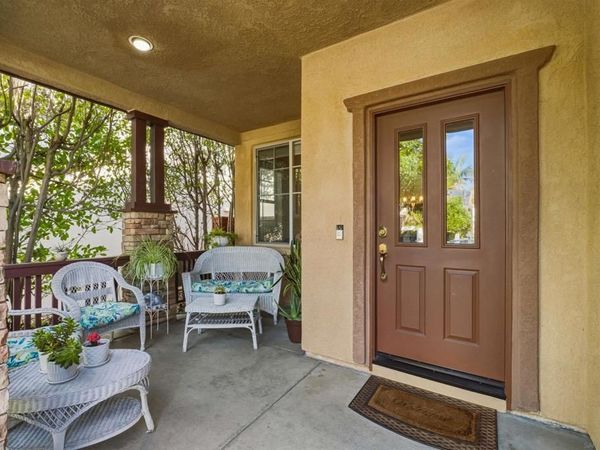 2466 Falcon Valley, Chula Vista, CA 91914