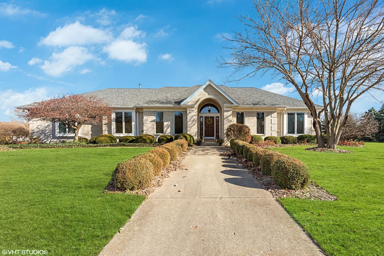 13109 W Chaplin Street, Wadsworth, IL 60083 Main Photo