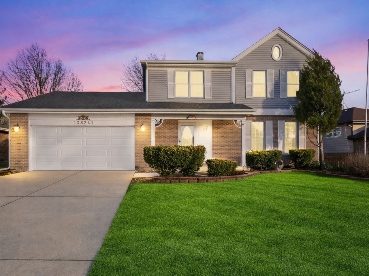 10s241 Wallace Drive, Downers Grove, IL 60516 Main Photo