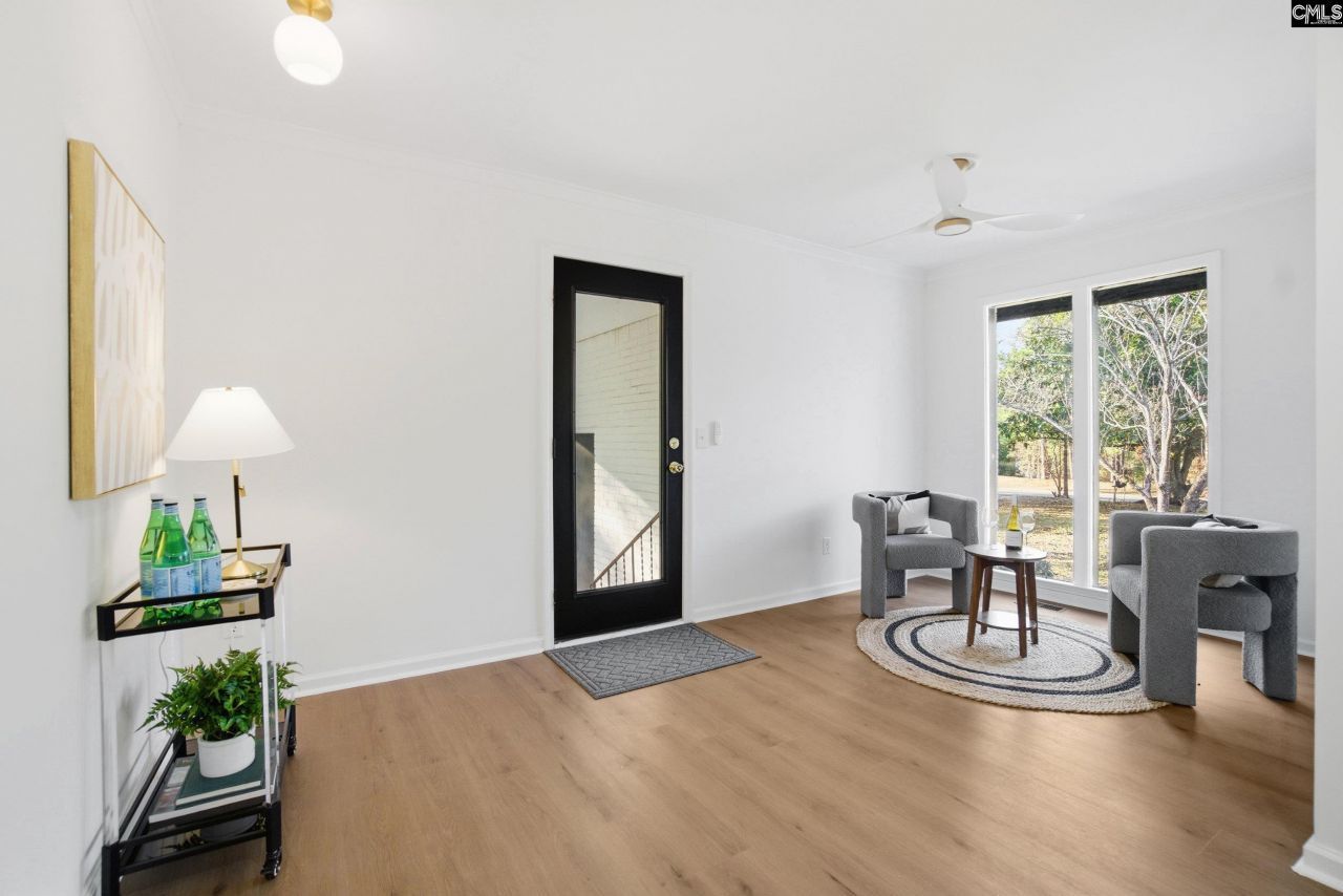 212 Deer Ridge Drive  Photo 11