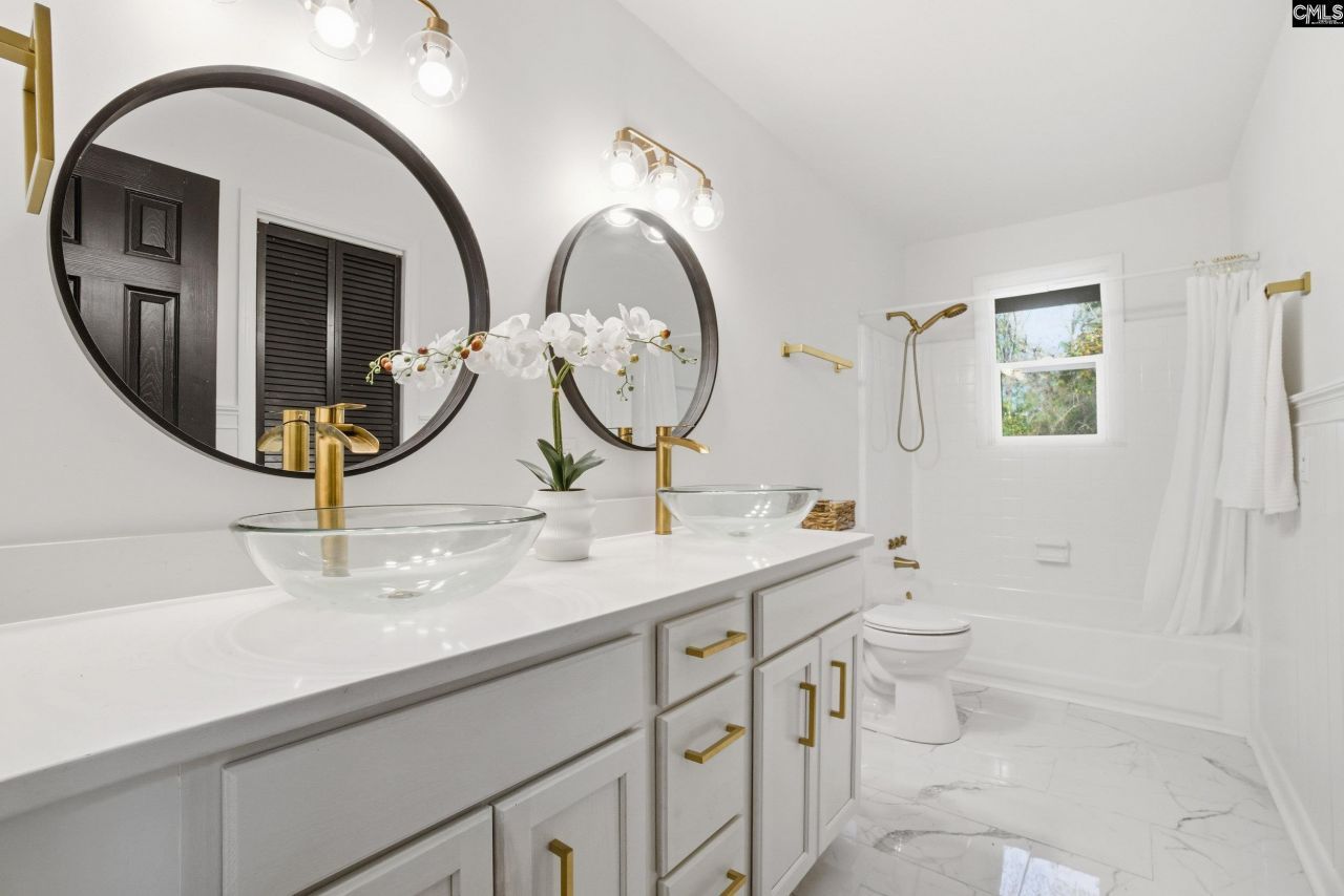 212 Deer Ridge Drive  Photo 18