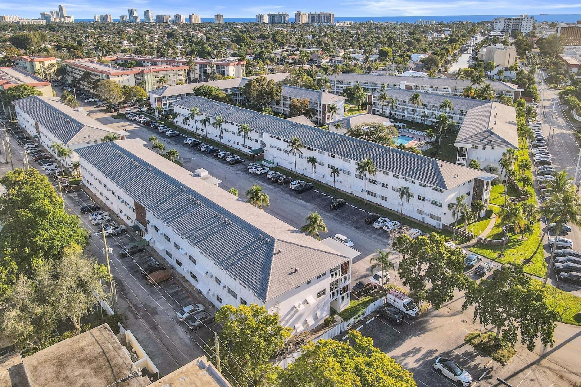 5201 NE 24, Unit A-203, Fort Lauderdale, FL 33308 Photo