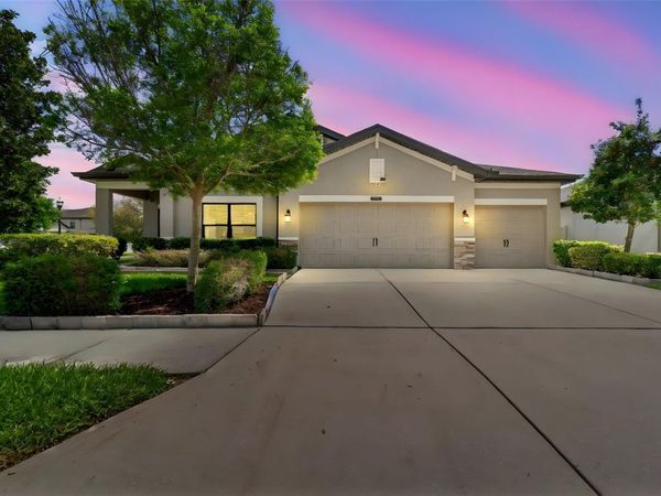 21752 INDIAN SUMMER DRIVE, LAND O LAKES, FL 34637