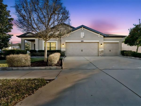 21752 INDIAN SUMMER DRIVE, LAND O LAKES, FL 34637