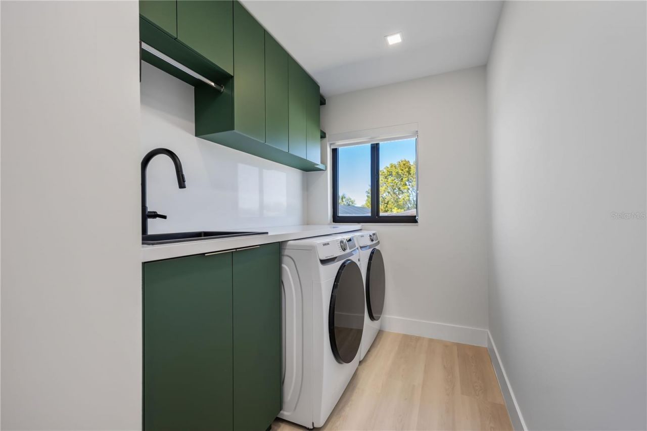 105 Sinclair Street Se, Port Charlotte, FL 33952 Photo