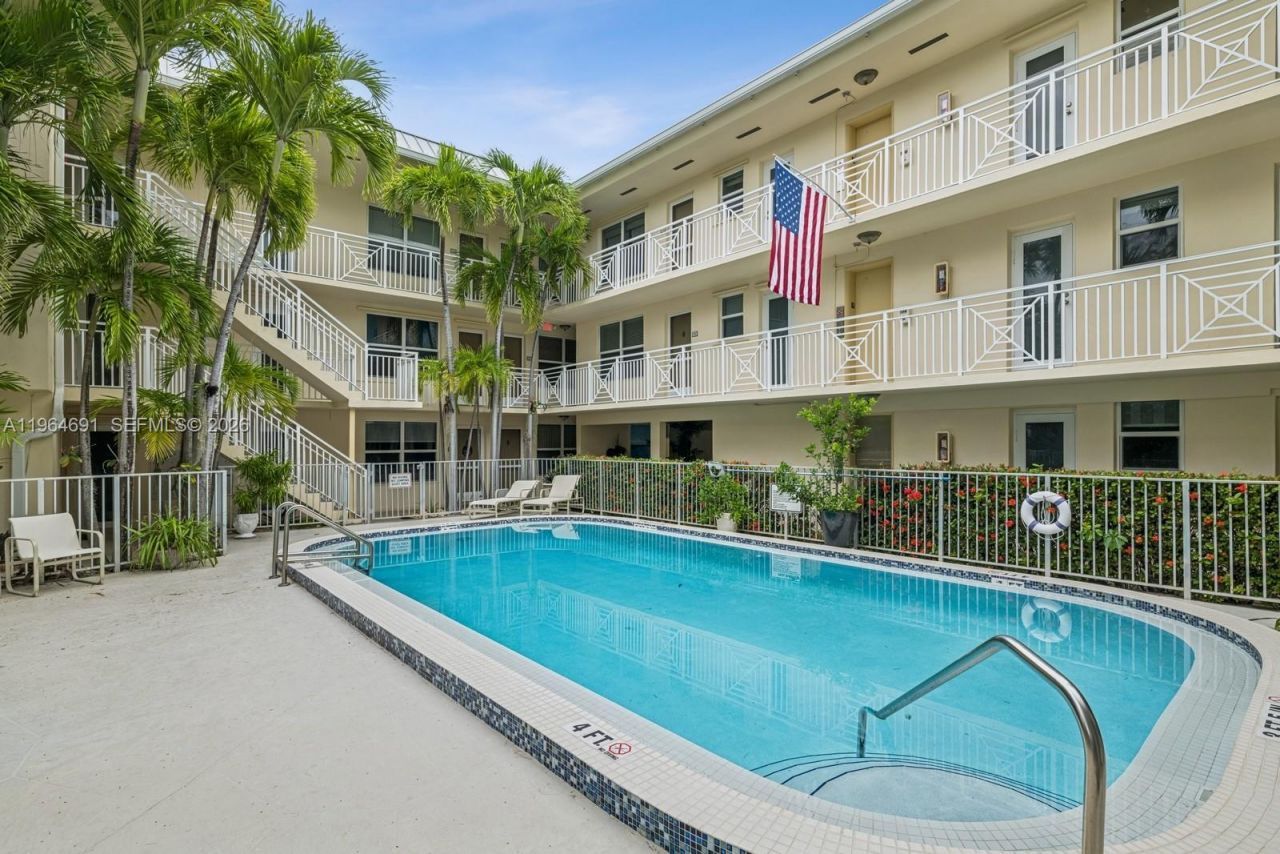 255 Sunrise Dr , Unit 107, Key Biscayne, FL 33149 Photo