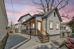 6 & 6.5 Addison Street photo 4