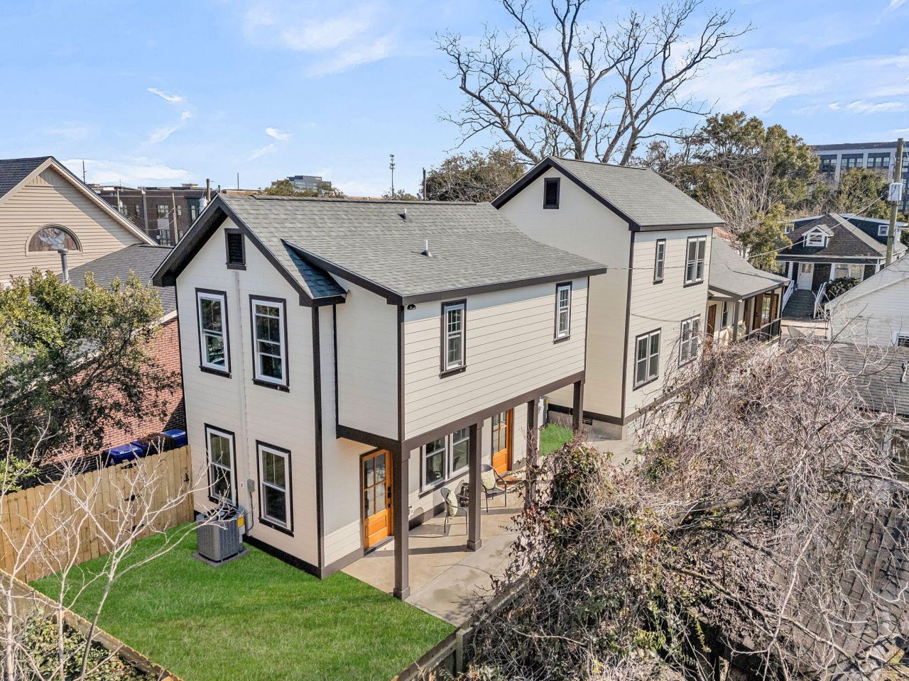 6 & 6.5 Addison Street Photo 43