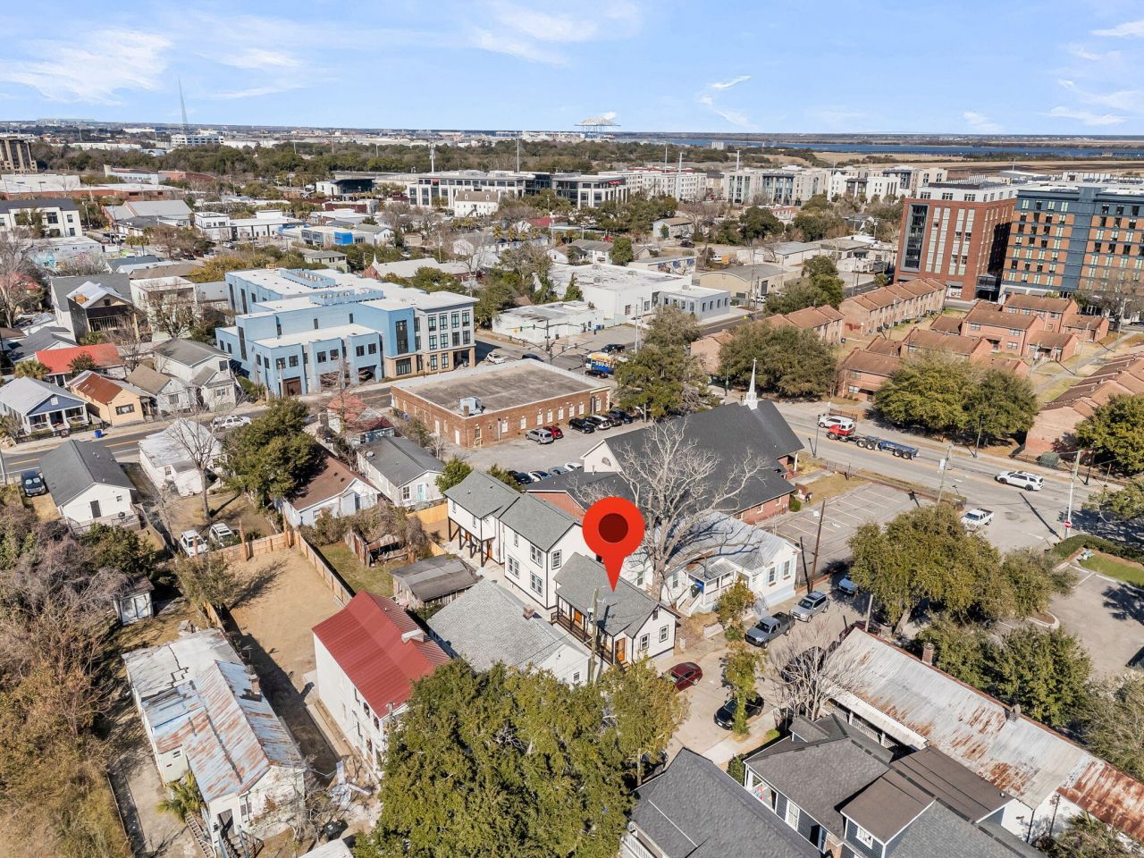 6 & 6.5 Addison Street Photo 45