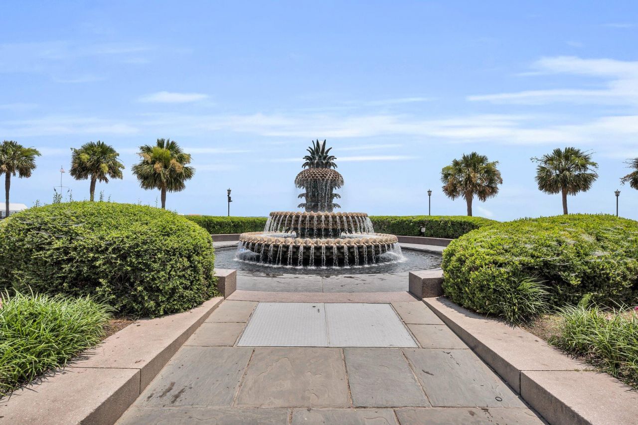 6 & 6.5 Addison Street Photo 50