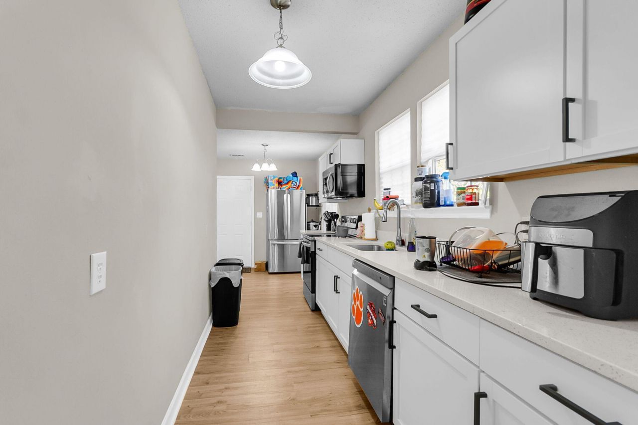 2612 Stark Lane Photo 11