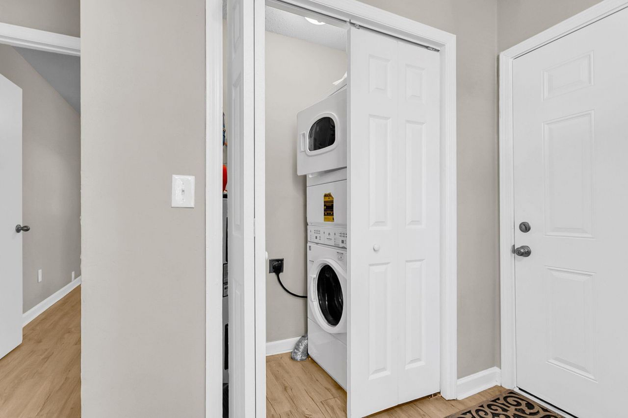 2612 Stark Lane Photo 14