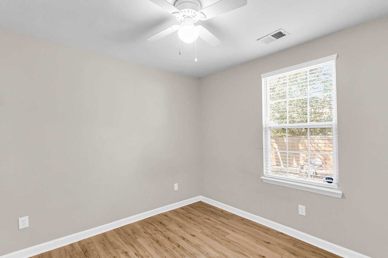 2612 Stark Lane Photo 15