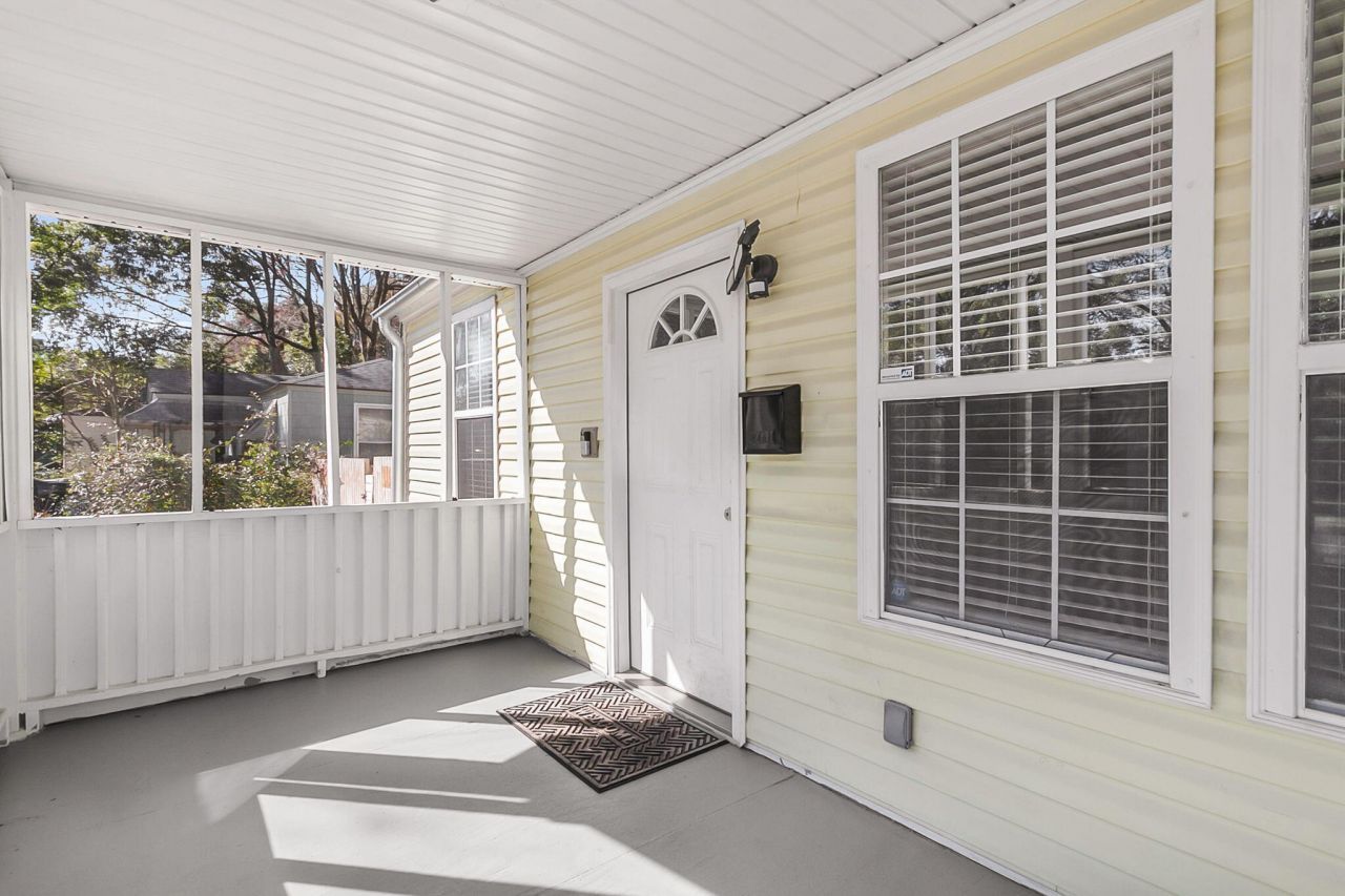 2612 Stark Lane Photo 6